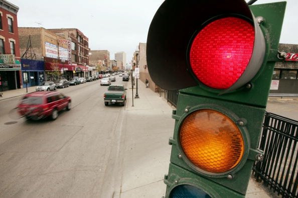 Survey Calls U.S. Traffic Signals Inefficient