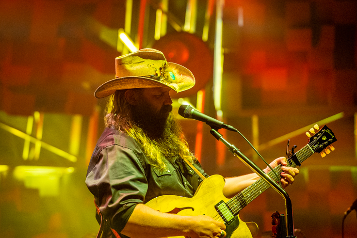 Chris Stapleton Mixes Country, Rock and Soul: Photos and Concert Review