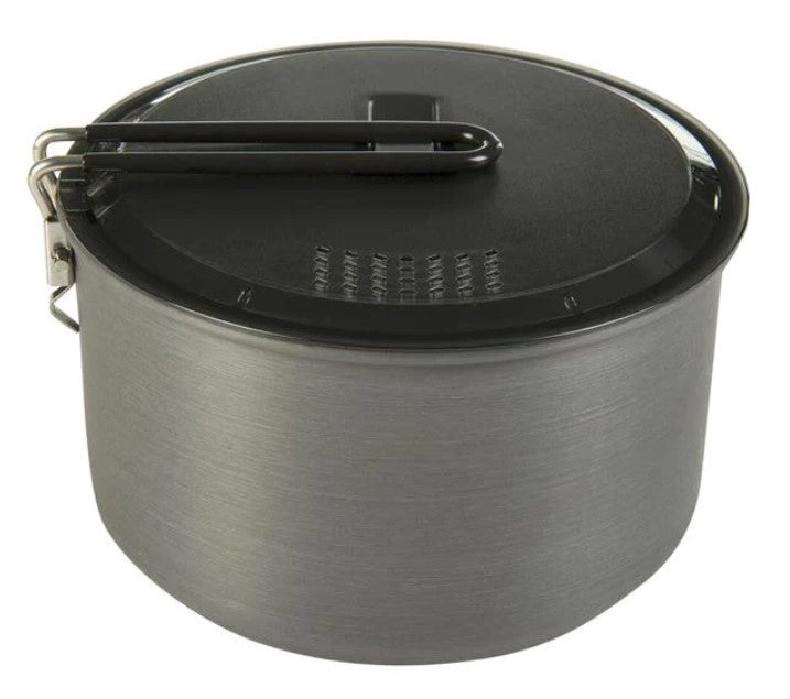 Camping pot with lid