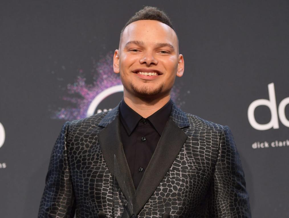 Kane Brown Helps Shine A Light On Literacy