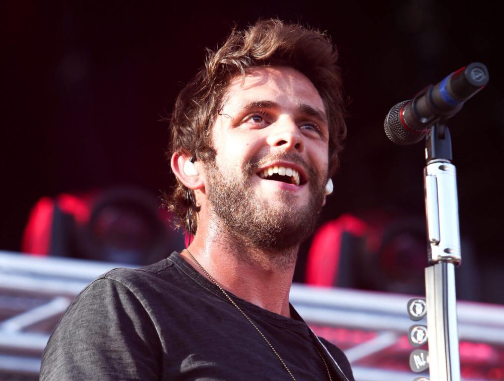 WATCH: Thomas Rhett Dons Cowboy Hat For 'Redneck' Tik Tok Dance