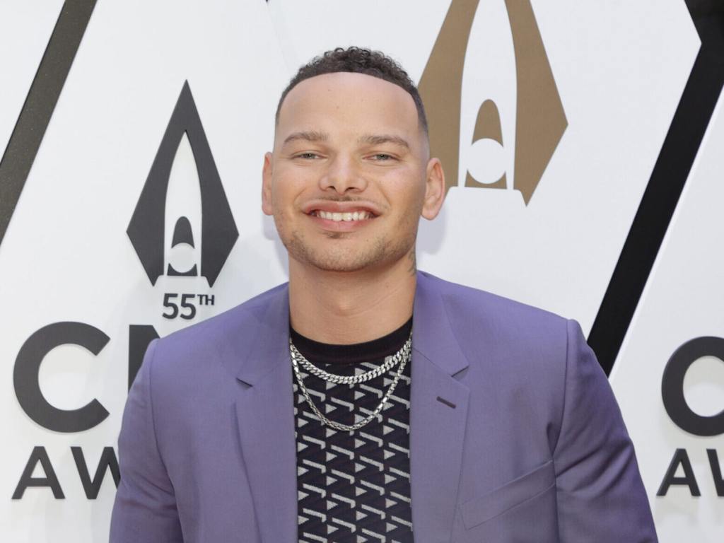 Kane Brown On How Kingsley Is 'Killing It' As A Big Sister