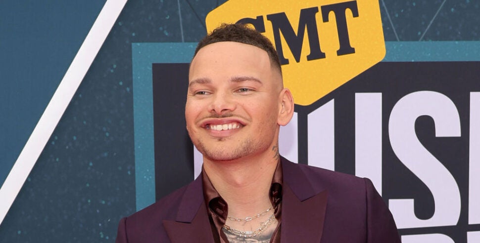 Kane Brown Dons Cowboy Hat And Line Dances In New Video