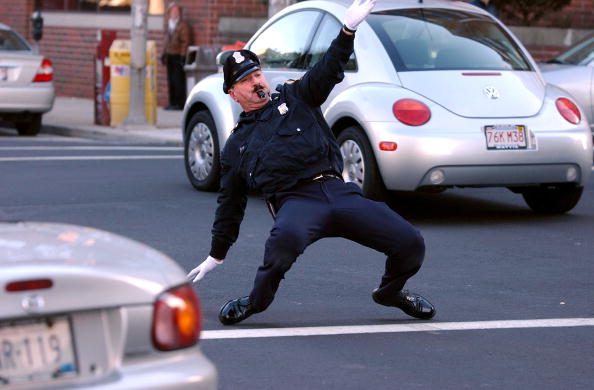 "Dancing" Cop Directs Traffic