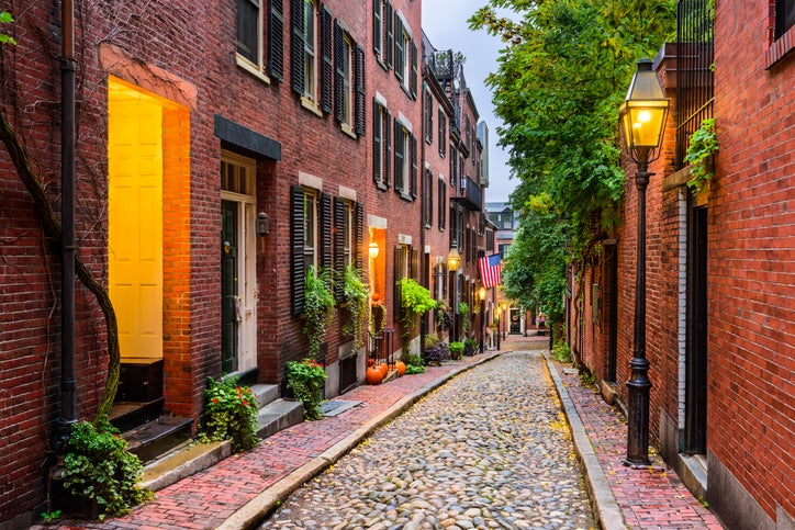 acorn-street-in-boston-ranked-among-the-world-s-most-beautiful