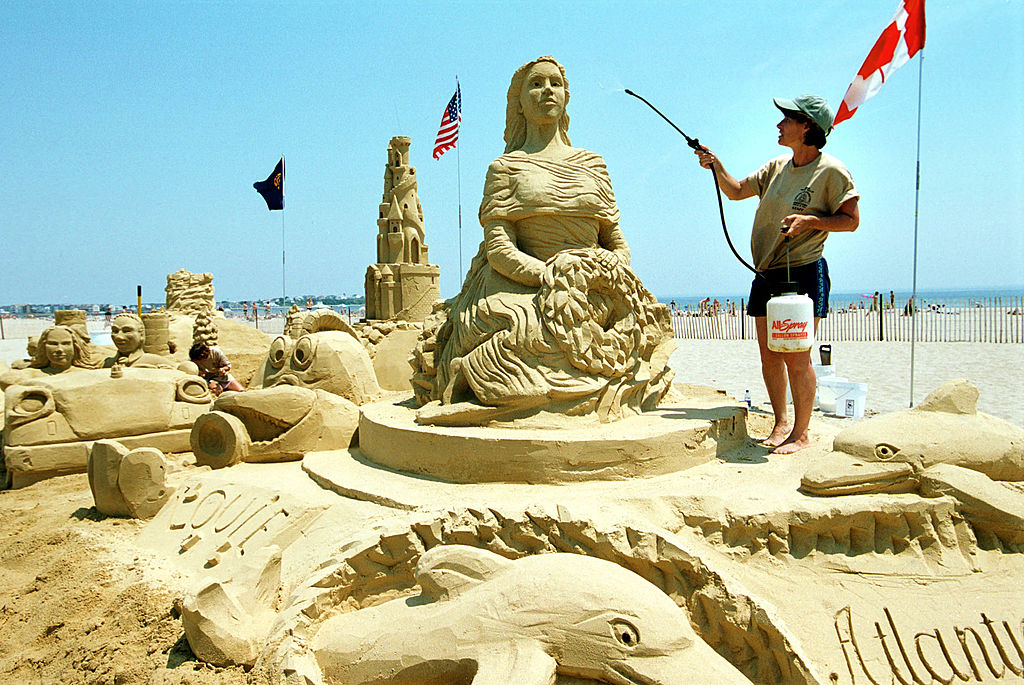 hampton beach sand sculptures