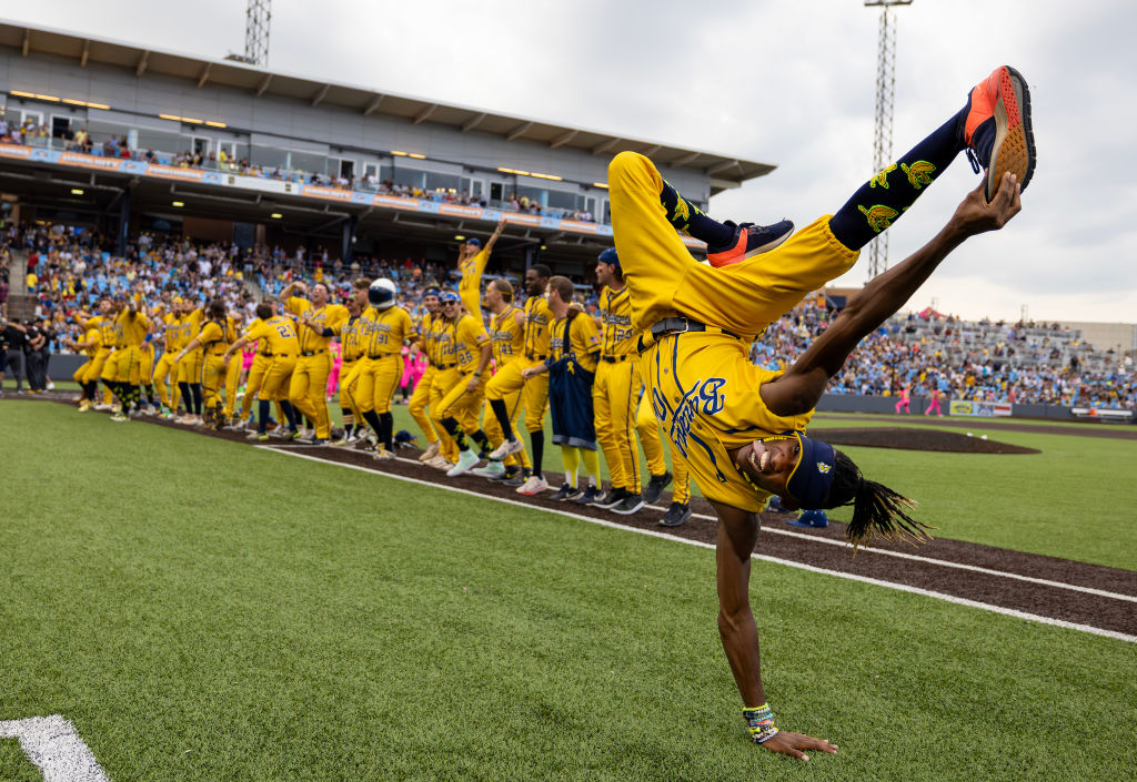 Red Sox Announce Fenway Park Will Host Savannah Bananas